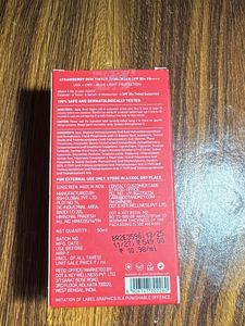 Dot &amp; Key Strawberry Dew Tinted Sunscreen