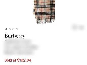 Aunthetic Burberry Scarf - Classic Style