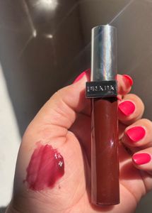 Prada Reflection Glossy Liquid Balm pixel plum
