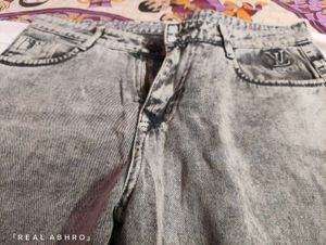 Stylish Acid Wash Jeans