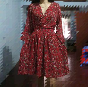Chic Floral Print Red Dress