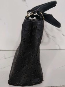Chic Black Cut-Out Handbag