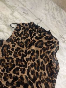 Stylish Leopard Print Sleeveless Top