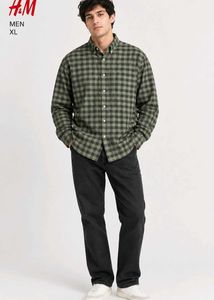 Men's Plaid Button-Down Shirt