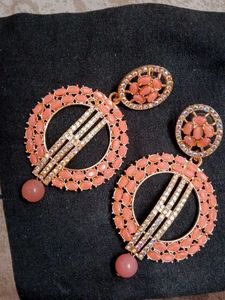 Beautiful Peach &amp; Crystal Drop Earrings