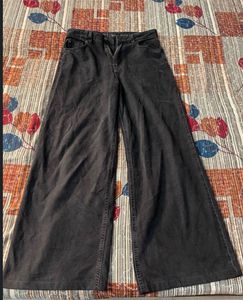 Stylish Wide Leg Jeans