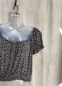 Floral Print Off-Shoulder Top