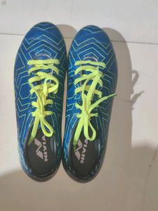 NIVIA Impact Football Shoes For Men. No Coins.
