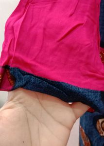 Stylish Pink and Blue Printed Kurta