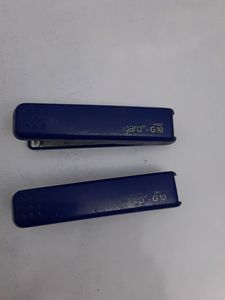 Stapler From Kangaroo ( 2 STAPLERS number G-10)