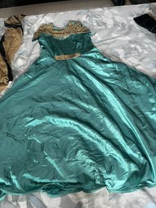 Elegant Green Ethnic Gown