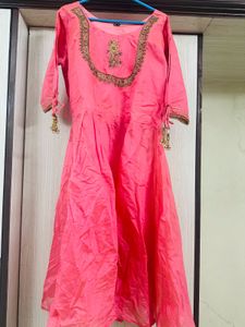 Elegant Pink Kurta with Embroidery