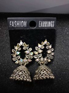 Fashionable Jhumka Earrings