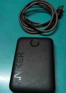 Anker Power Bank with Cable NOT TYPE C