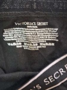 3 Briefs
