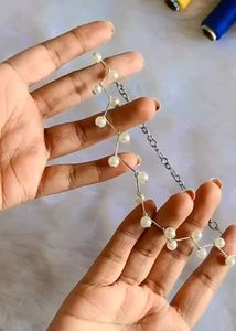 Chic Pearl Choker Necklace