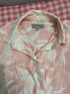 Chic Pink Floral Print Blouse