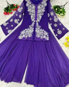 BRAND NEW 2 PIECES CO-0RDS WITH EMBROIDERY