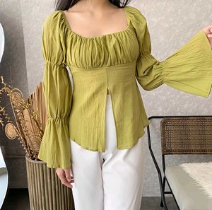New with tag Korean Puff Sleeve Square Neck Top