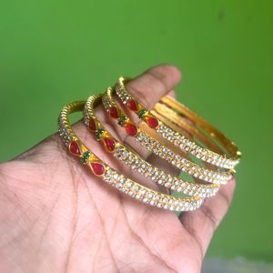 Cz bangles (4pcs)