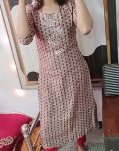 Red Lovely Gotta Patti Work Kurti❤