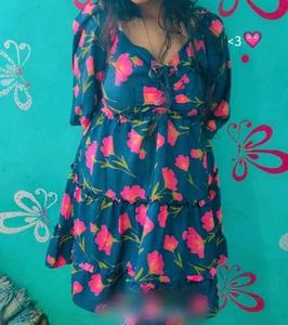 Chic Floral Print Dress