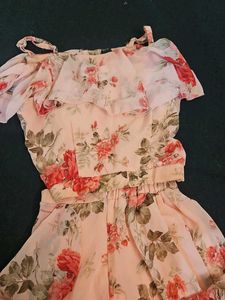 Floral Off-Shoulder Ruffle Top