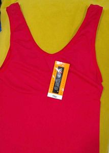 278 --  Seamless strachable Camisole