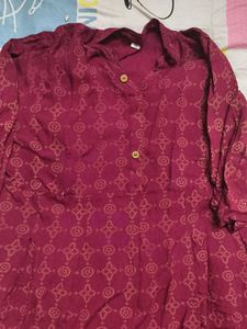 Maroon Ethnic Kurta with Intricate Pattern