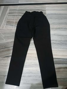 black stretchable formal pants (slim fit)