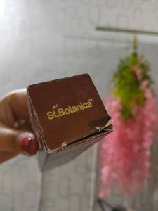 St.Botanica Caffeine Under Eye Cream Roller