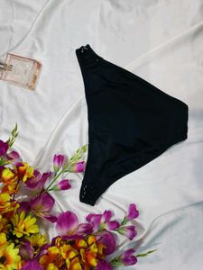 🇳🇿💫🎀Stylish Black Bikini Bottom with Lace Trim