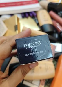 DIOR Forever Skin Glow Foundation