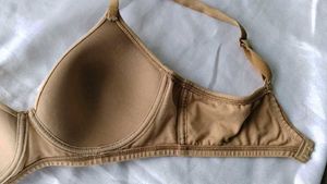 brand new (Amante)Comfortable Everyday Bra