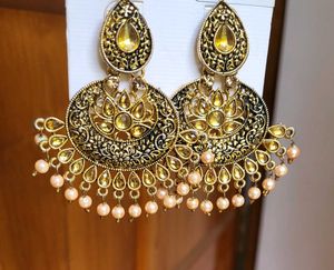 Exquisite Antique Gold Dangle Earrings