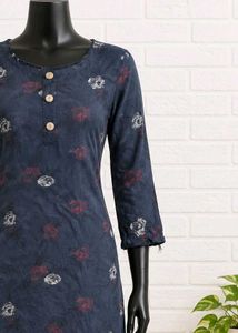Elegant Floral Print Kurta