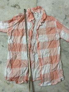 Pink &amp; White Plaid Button-Up Shirt