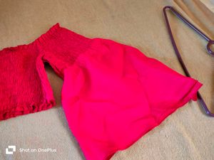 Price Drop ⏬⏬ New Fancy Tube Top 🌹🎀