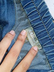 Stylish Blue Denim Cargo Jeans Pluss brand