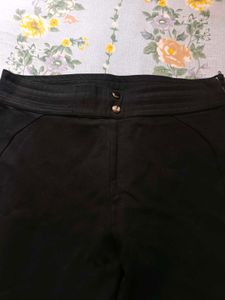 Women's Black Jeegins Pants