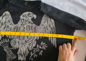 Black Crew Neck Sweatshirt