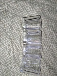 Set of 4 Clear Glass Votive Holders