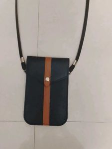 Stylish Black & Tan Crossbody Pouch