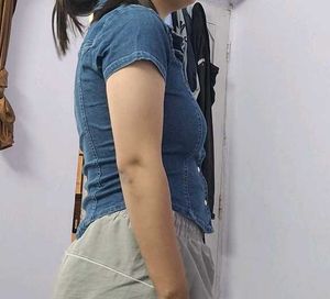 Women's Blue Denim Short Sleeve Shirt
