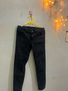 Black Jeans