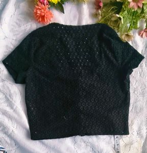 H&amp;M Black Broderie Anglaise Crop Top