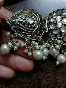 Elegant Silver Tone Choker