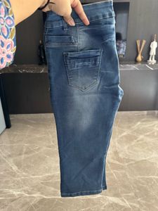 Classic Black Denim Jeans and Blue Capris combo