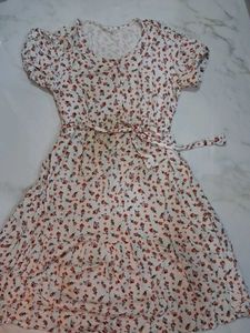 Floral Print Midi Dress with Tie Waist