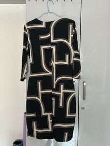 Chic Geometric Print Wrap Dress